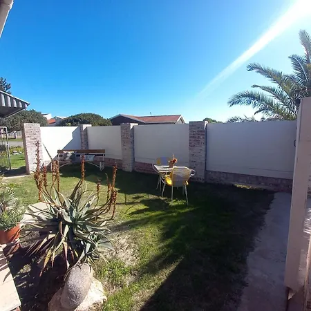 Captain Frank Wightman Cabin At 41 Wightman Street Langebaan Exterior photo