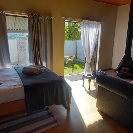 Captain Frank Wightman Cabin At 41 Wightman Street Langebaan Exterior photo